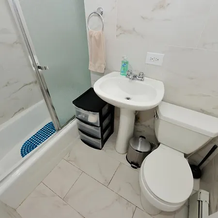 Apartment Monthly Nyc - 3 Bedroom Unit With Private Roof *