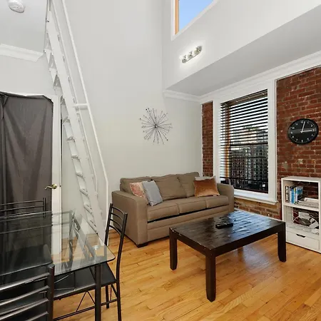 Monthly Nyc - 3 Bedroom Unit With Private Roof * New York