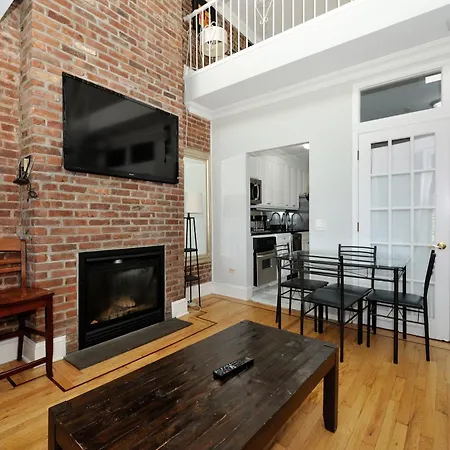 Monthly Nyc - 3 Bedroom Unit With Private Roof Apartment *