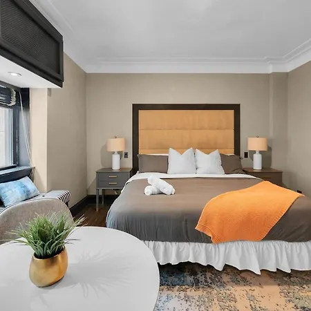 Apartment Delightful Desired Location Times Square