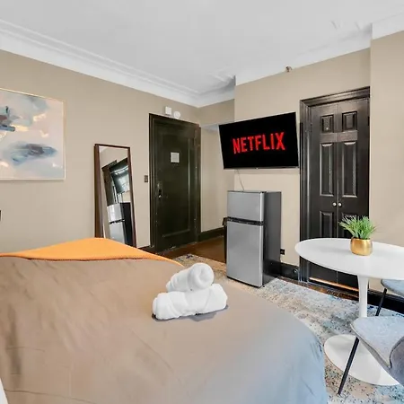 Apartment Delightful Desired Location Times Square *