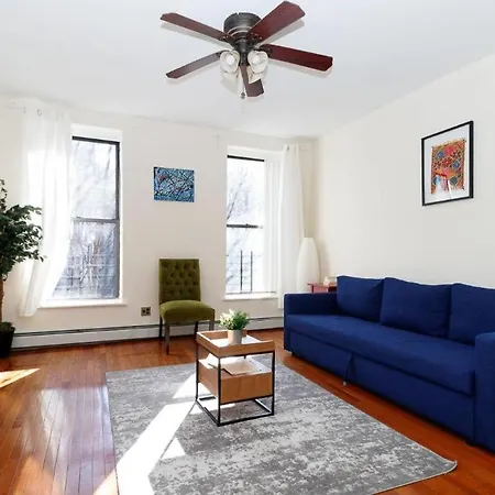 Lovely 2 Bedroom Unit In Nyc