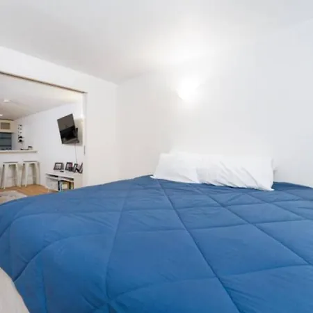 36 Need To Remove Apartment New York