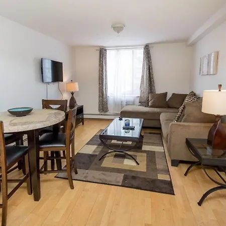 Spacious 2 Bedroom Apartment! Nyc Apartment