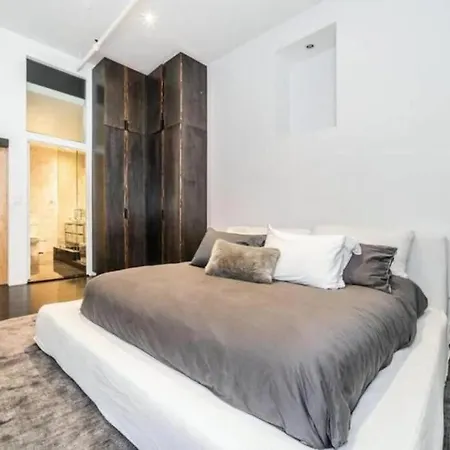 Apartment Luxurious 3 Bedroom Beautifully Renovated Loft New York