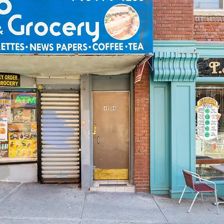Private - 23 Minutes To Times Square Homestay New York