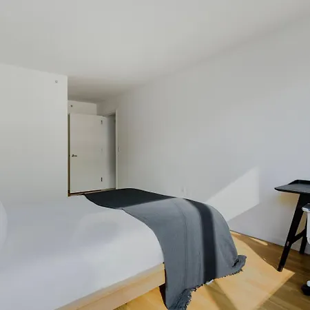 Blueground Long Island City 2bd Nyc-1614 Apartment