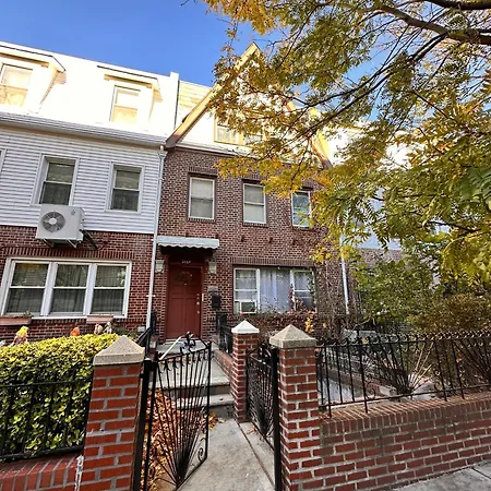 Perfect Private In Townhouse, 15 Minutes To Manhattan *