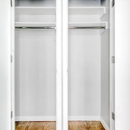 Apartment Chelsea 2br W Balcony Elevator Nr Train Nyc-693 *