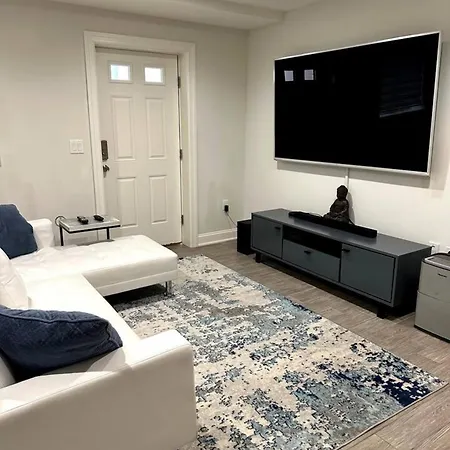 Cozy Alvana 1 Bed *