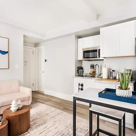 73-308 New 1br 1bth Uws Doorman Gym *