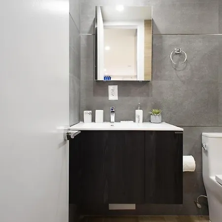 1597-5 New Prime Ues W&d In Unit New York