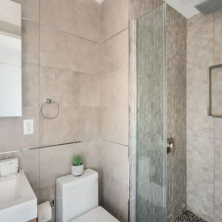 Apartment 48-3fe 2br Prime Midtown West *