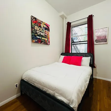 Uws In Nyc Apartment