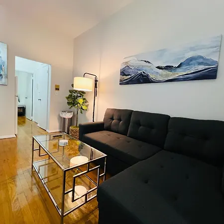 Uws In Nyc Apartment *