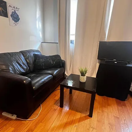 Williamburg Beautiful Ground Floor * New York