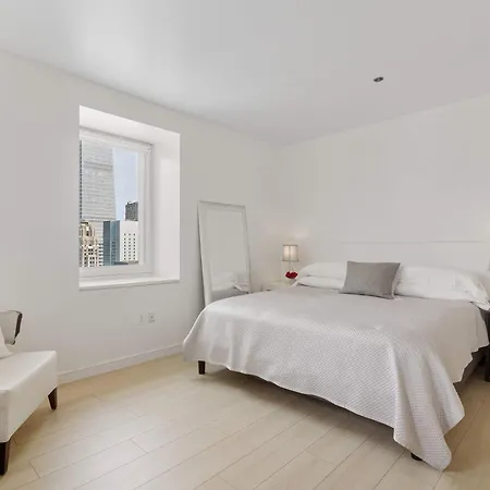 Holiday home Midtown 5 Bedroom Luxury Penthouse, 2,500 Sq Ft, Sleeps 10, Manhattan, Vip Services New York