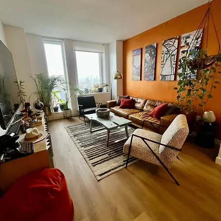 Les Is Stunning Views Apartment