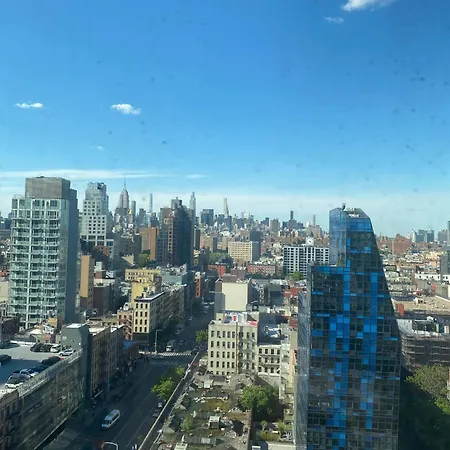 Les Is Stunning Views *