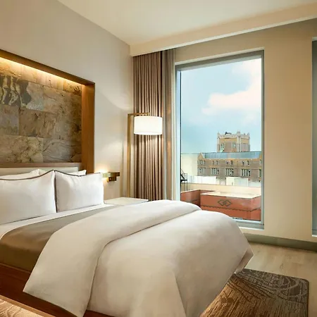 The Westin Flushing Laguardia Airport Hotel