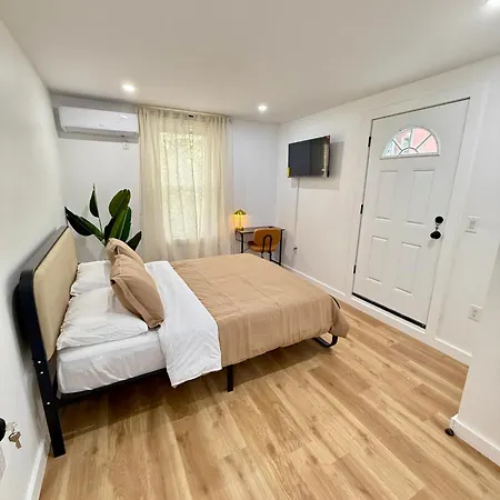 Homestay Chic Bronx By Montefiore Hospital