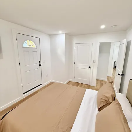 Homestay Chic Bronx By Montefiore Hospital *