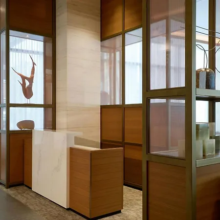 Hotel The Westin Flushing Laguardia Airport New York