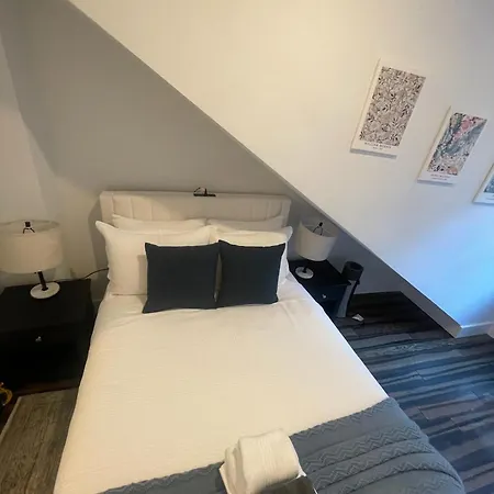 Monthly Stays Luxury Manhattan Duplex