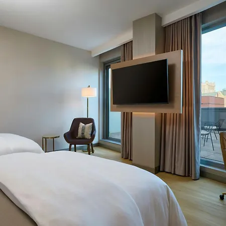 Hotel The Westin Flushing Laguardia Airport New York