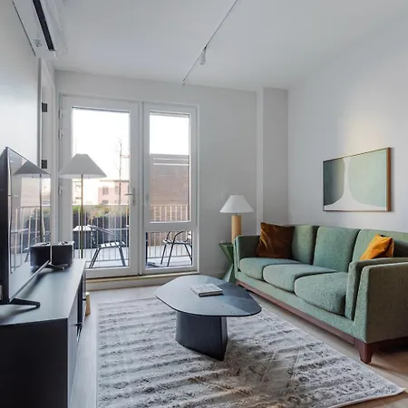 Blueground Greenpoint Rooftop Nr Transmitter Park Nyc-2196 Apartment New York
