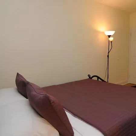 Harlem Deluxe C *