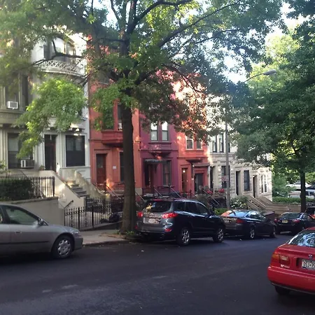 Garden View Hamilton Heights Apartment New York