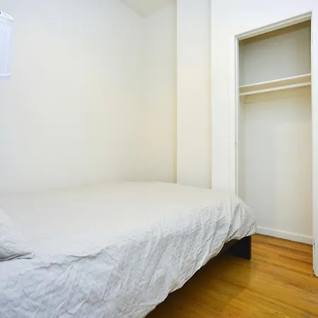 Apartment Hip & Trendy Near Times Square - Nyc New York