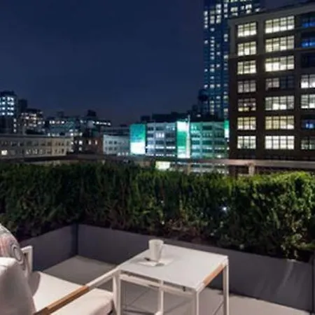 Apartment Global Luxury Suites At Renwick