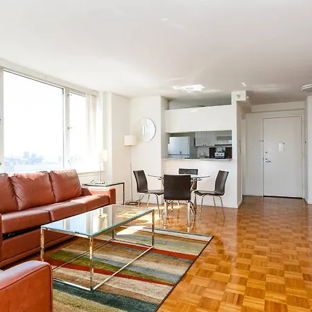 Tower Suites In Times Square
