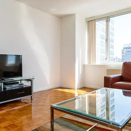 Tower Suites In Times Square Apartment New York