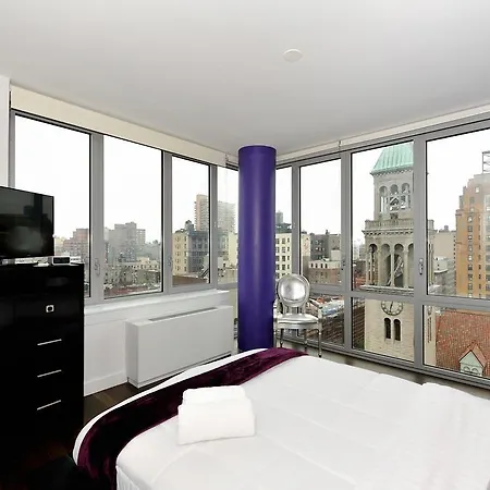 Upper West Side Apartment *