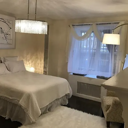 A-list Studio, Times Square Apartment New York