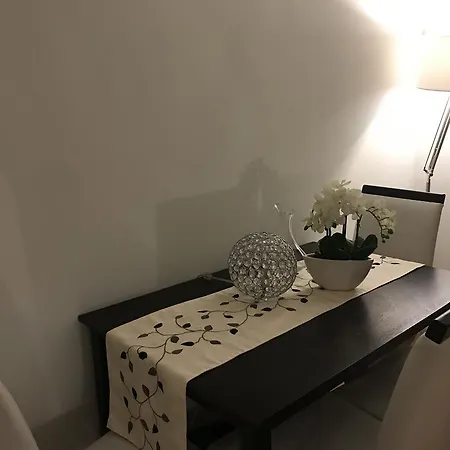 Apartment A-list Studio, Times Square *