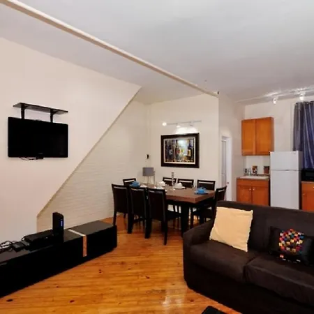 Three-bedroom In 3rd Apartment New York