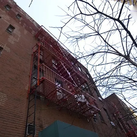 Two-bedroom On 89th New York
