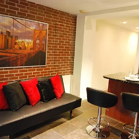 One-bedroom In Nyc * New York