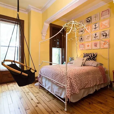 151 Willoughby Villa *