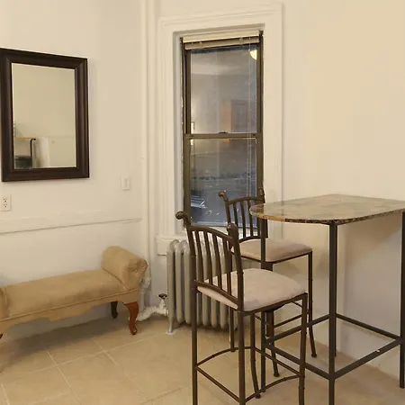 Apartment West 49th