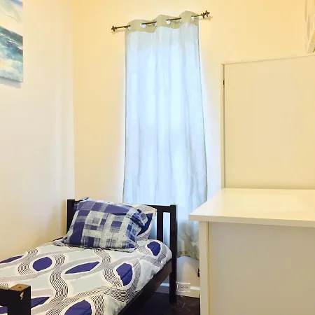 Apartment 5 Bedroom In The Real Little Italy Bronx *