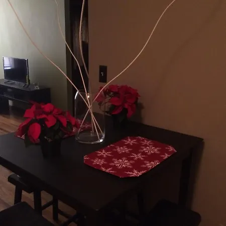 Cozytwo Bedroom Apartment