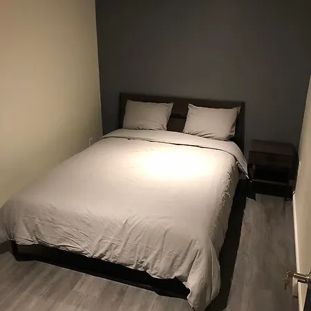 Great Renovated Best Location Manhattan New York