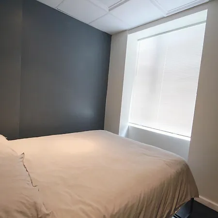 Great Renovated Best Location Manhattan Apartment New York