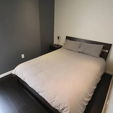 Great Renovated Best Location Manhattan *