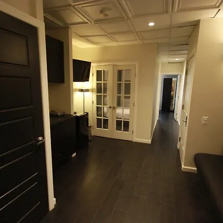 Great Renovated Best Location Manhattan * New York